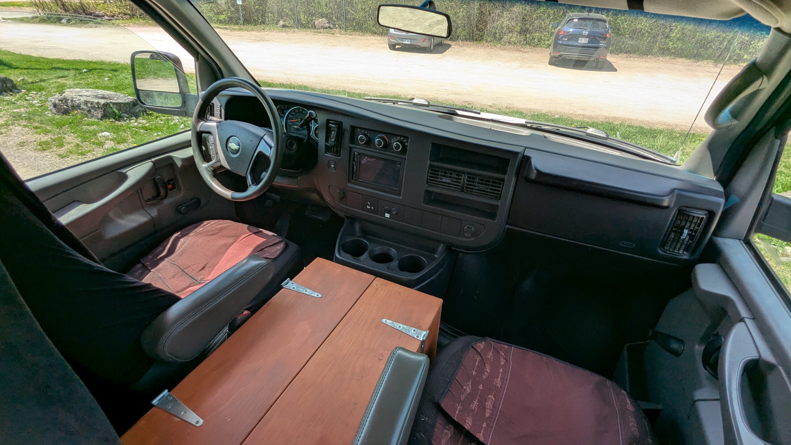 Bluetooth radio with rearview camera and storage box