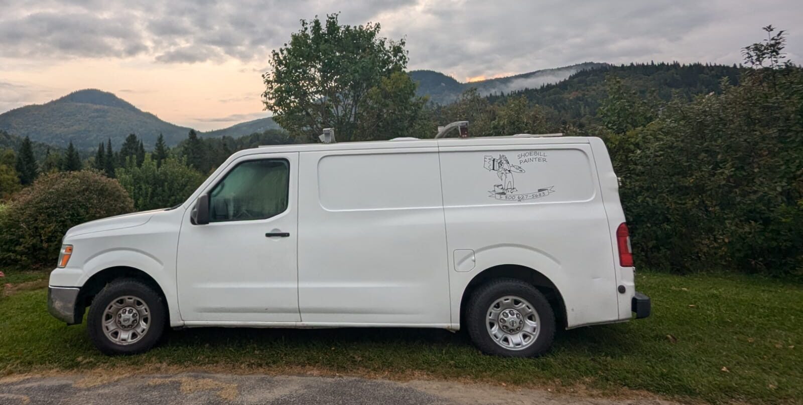 A low-profile design for easy parking anywhere